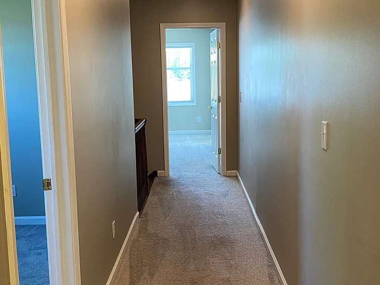 10 E River Rd — Photo 18