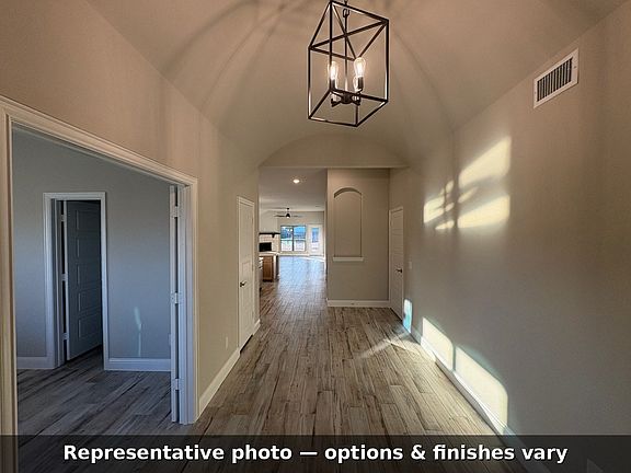 3rd image of 786 Sanders Rd