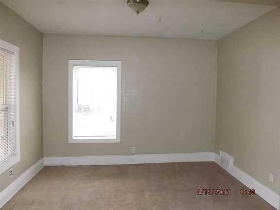 3rd image of 2934 Wayne Ave