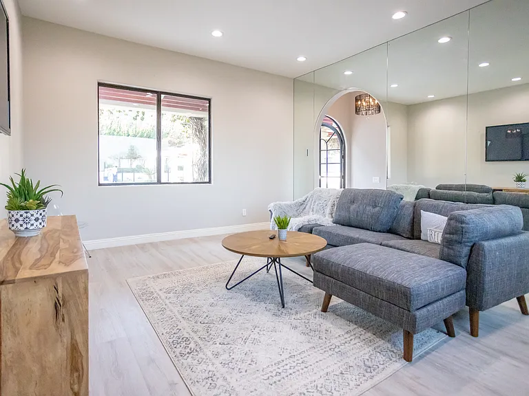 808 N Banna Ave — Photo 26