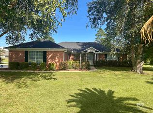 9710 Fairway Dr, Foley, AL 36535