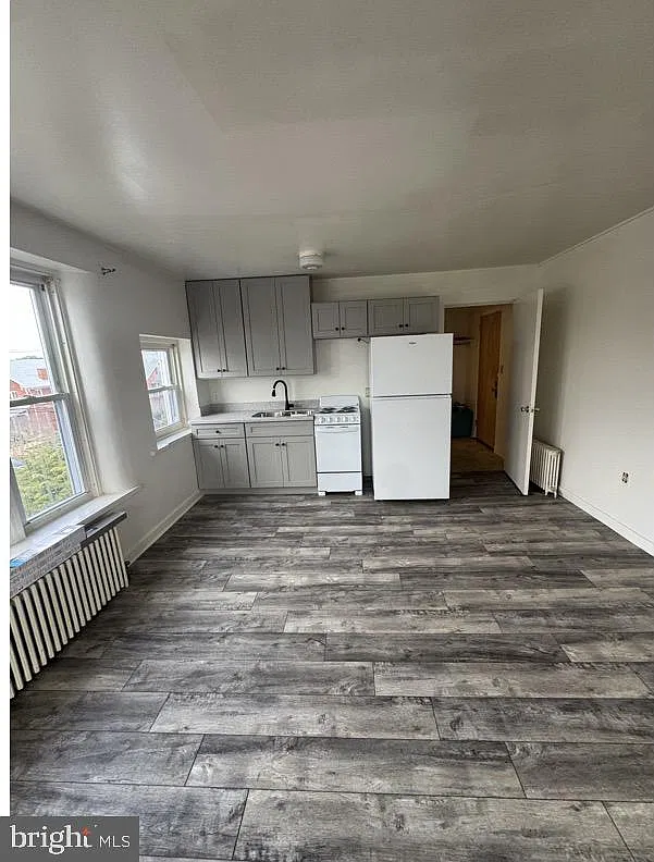 1 bed, 1.0 bath, 500 sqft, $900 — Photo 2
