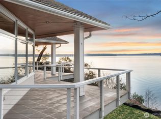 8204 East Side Drive NE, Tacoma, WA