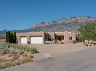 11401 San Bernardino Dr NE, Albuquerque, NM 87122