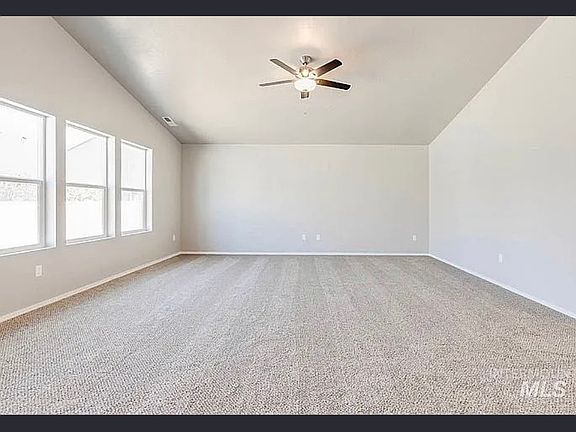 5th image of 1481 E Pantanella Dr