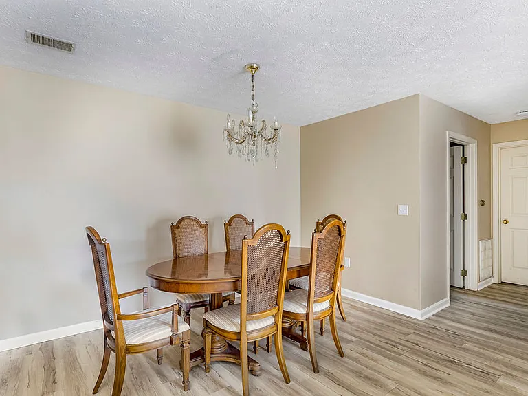 830 Carrington Pl #102 — Photo 19