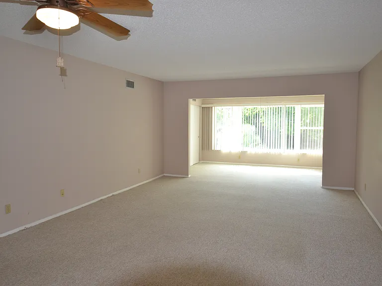 2471 Sumatran Way #25 — Photo 17