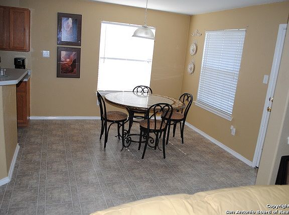 3rd image of 10202 Timber Country