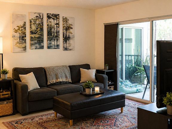 5th image of 5910 Morningstar Cir APT 202