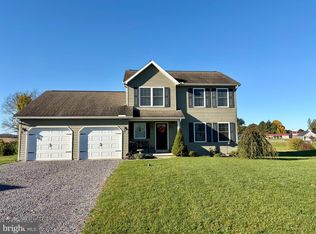 75 Dunes Dr, Milton, PA 17847