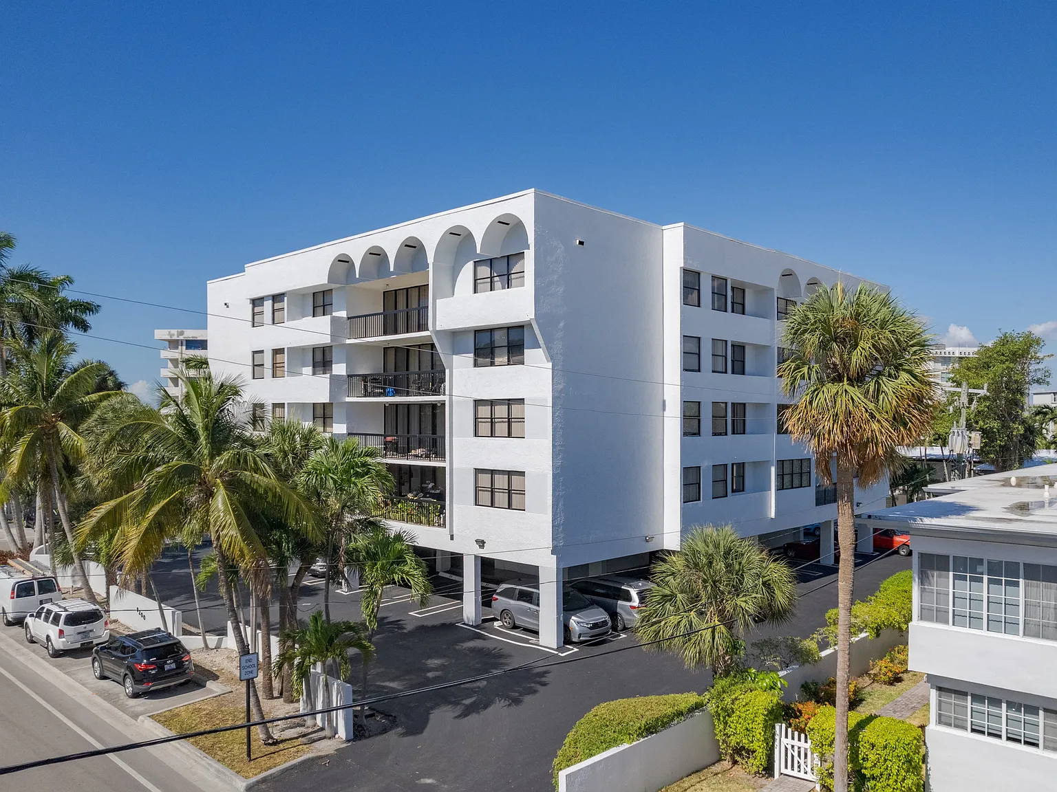 Legacy at Bay Harbor — Photo 4