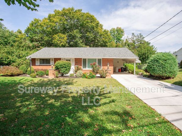 104 Buckner Ave