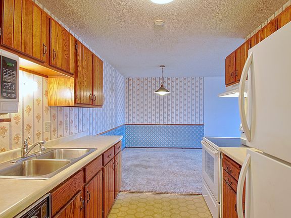 5th image of 125 Kingswood Dr APT 2B