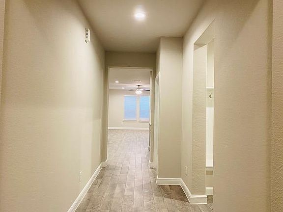 4th image of 14625 Antlia Dr