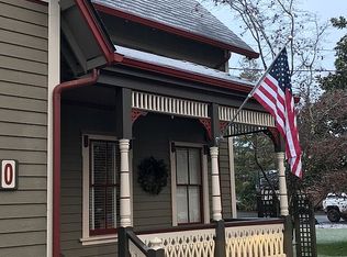 720 E D St, Jacksonville, OR 97530