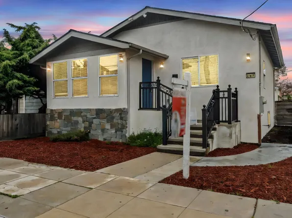 207 E San Luis St, Salinas, CA 93901