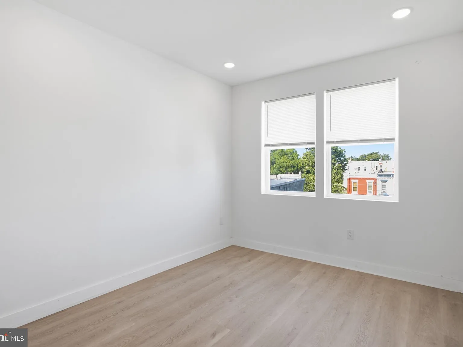 2 bed, 2.0 bath, $1,600 — Photo 4