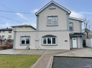 21 Avenue D, Lodi, NJ 07644