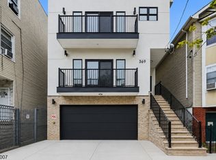 369 6Th Ave, Newark City, NJ 07107
