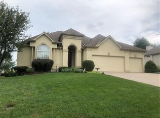 5123 SW Surf Scooter St, Lees Summit, MO 64082