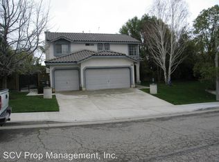 28476 Rodgers Dr, Saugus, CA 91350