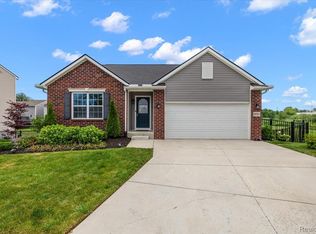 58565 Westmoore Cir, New Haven, MI