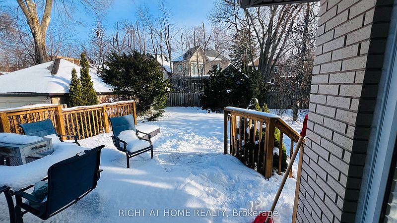 Toronto House for rent - 4 Bedrooms — photo 13