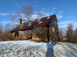 330 Maple Ave, New Hampton, NY 10958