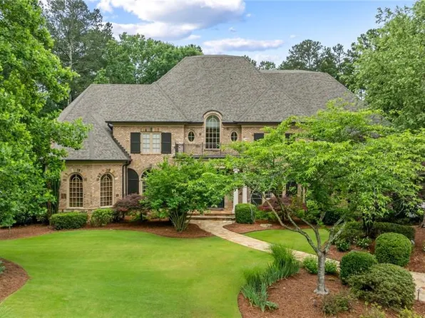 816 Blackfoot Trl, Suwanee, GA 30024