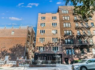 437 48th St #3A, Sunnyside, NY 11104
