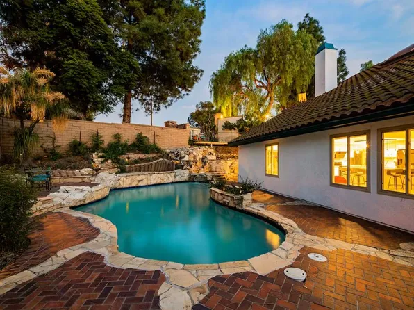 34 Mesa Ridge Dr, Pomona, CA 91766