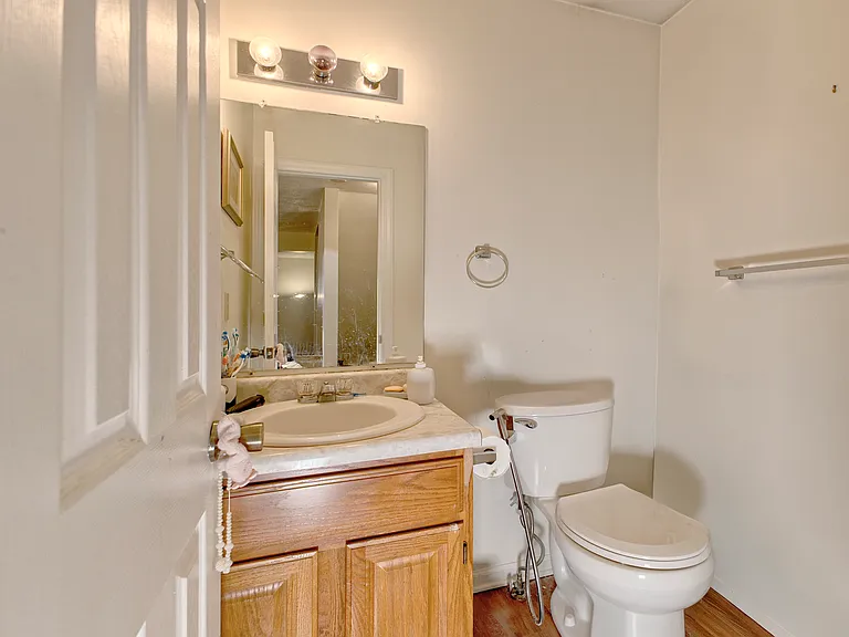 128 Winston Way — Photo 14