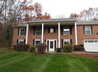 56 Old Stage Rd, Hatfield, MA 01038