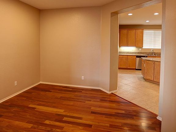 3rd image of 37367 Paintbrush Dr