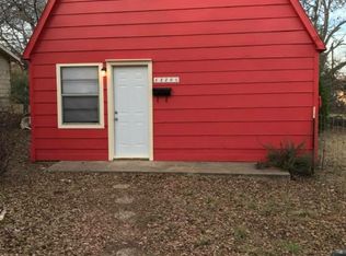 1220 1/2 Knight St, Denton, TX 76205