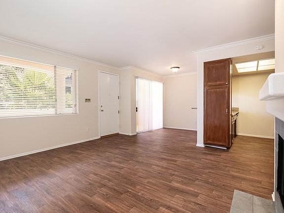 4th image of 1337 S Bundy Dr APT 102