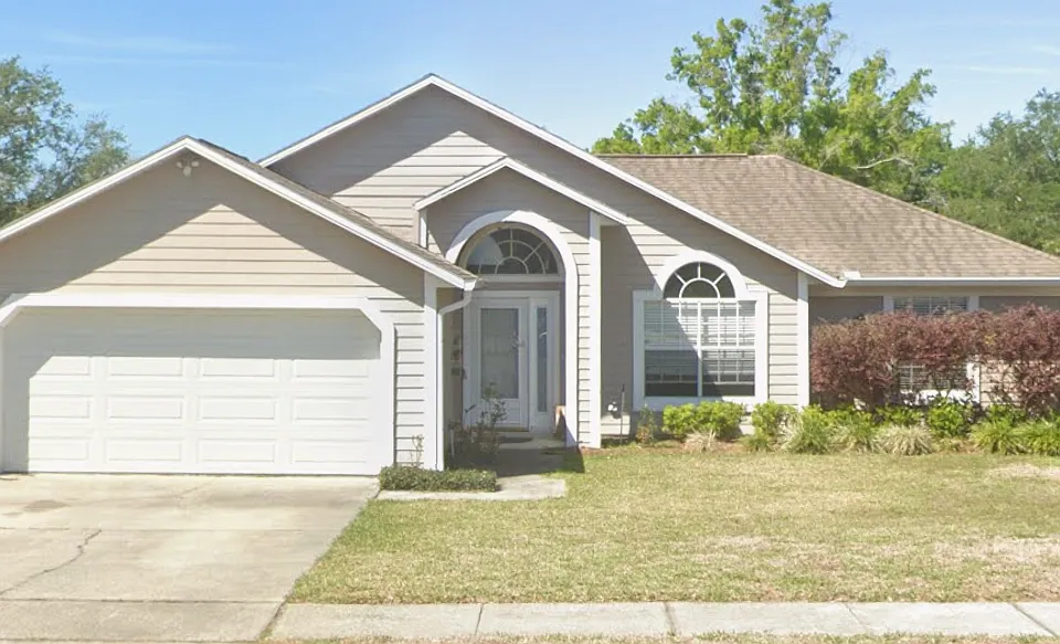 1330 Ravida Woods Dr