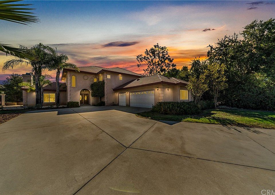 1st image of 26042 Mirage Ct