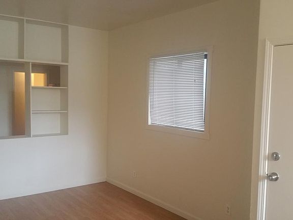 5th image of 1750 Sacramento St APT 105