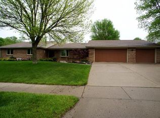 5400 S 74th St, Lincoln, NE 68516
