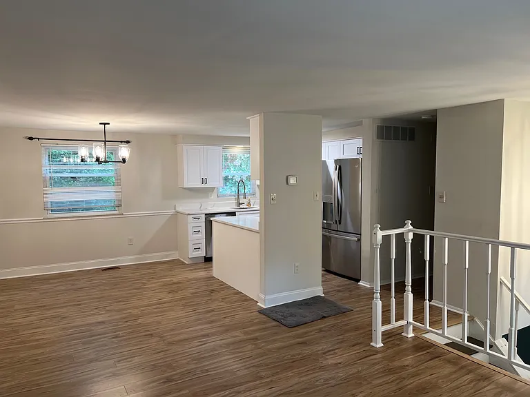 5435 The Bridle Path — Photo 18
