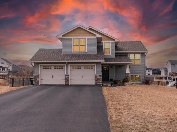 1133 Wyoming St, Roberts, WI 54023