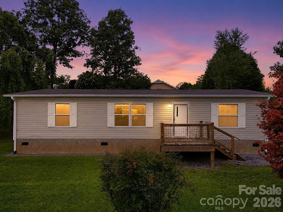 1st image of 132 E View Dr