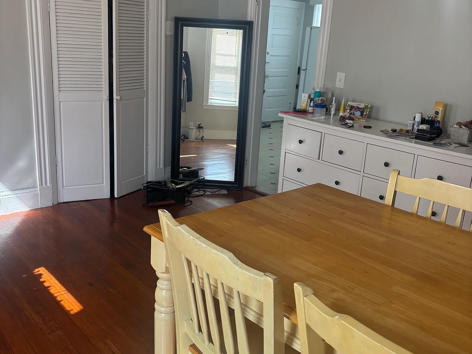 623 Adams St — Photo 2