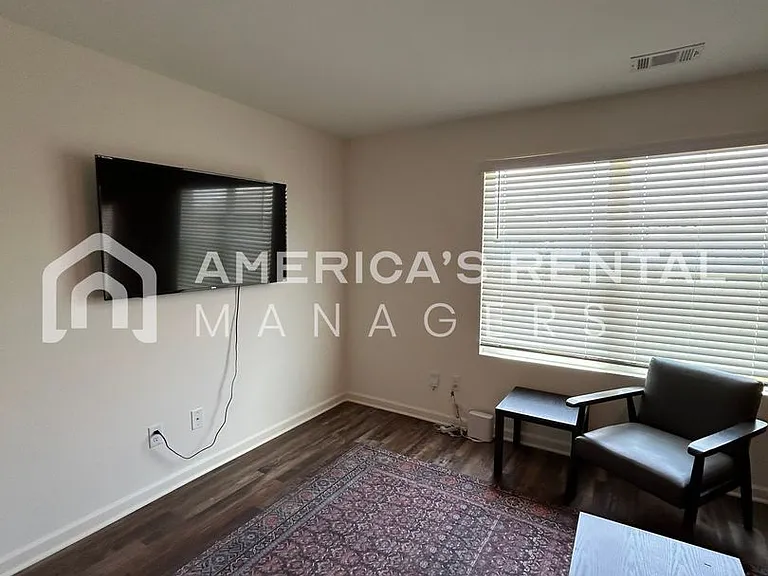 7213 Wilburton Ln — Photo 35