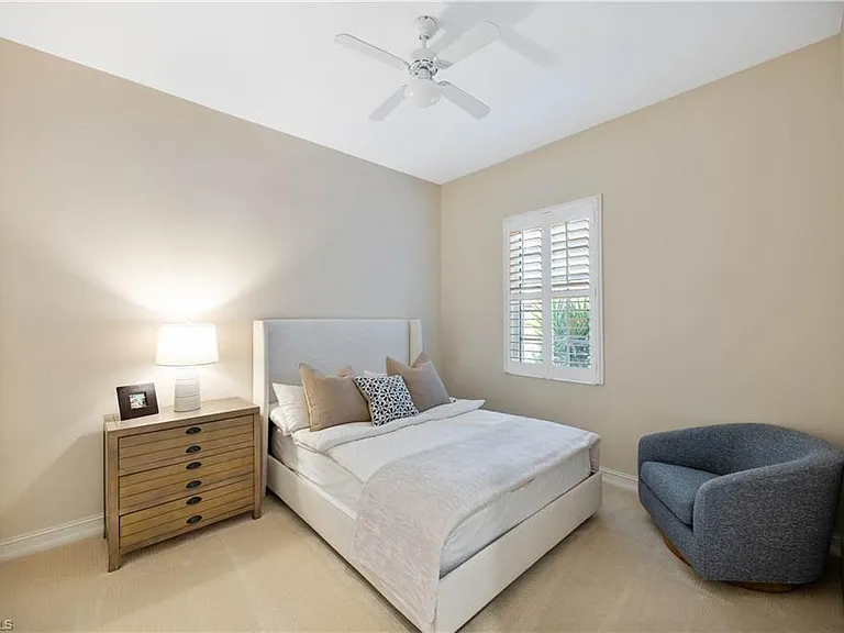 8950 Shenendoah Cir — Photo 24