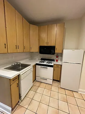 Rented by Charie Properties LLC | media 7