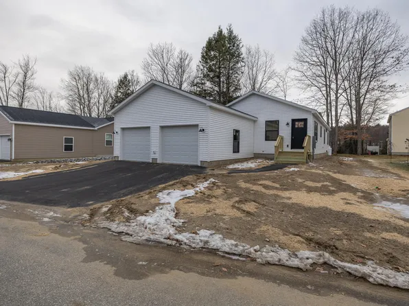 7 Fox Hollow Drive, Auburn, ME 04210
