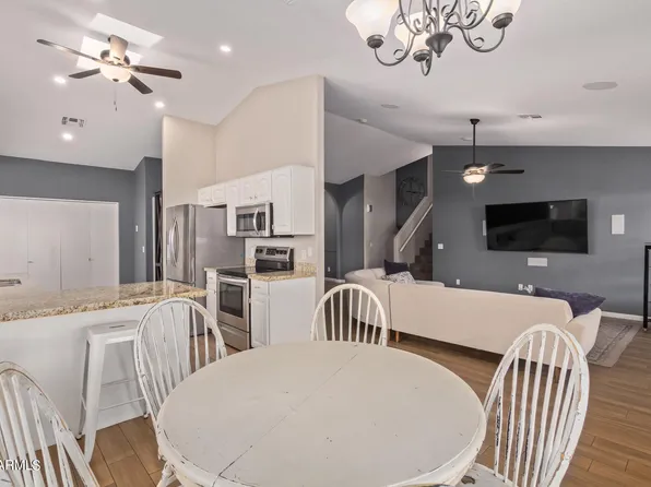 511 S 26TH Circle, Mesa, AZ 85204