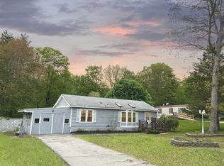 22 Christopher Ln, Fremont, NH 03044